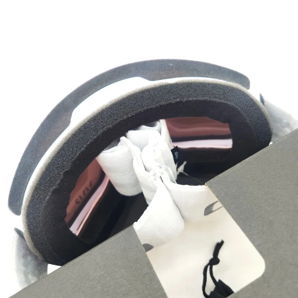 Giro Ringo Ski Snowboard Goggles VIVID Zeiss Lens OTG Anti-Fog‎ White Wordmark